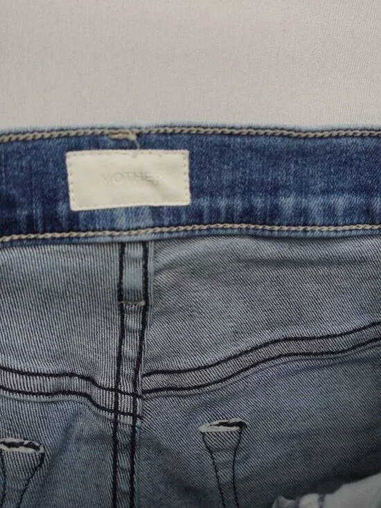 MOTHER The Pixie Insider Ankle Jeans in Group Bathing Size 24 - Picture 9 of 16